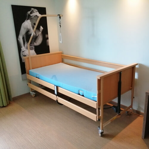 Pflegebett